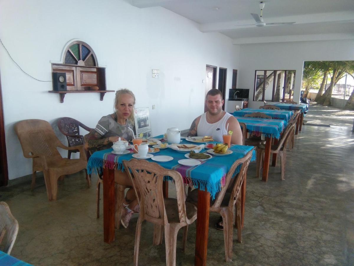 Rainbow Surf Beach Hotel Koggala Exterior photo